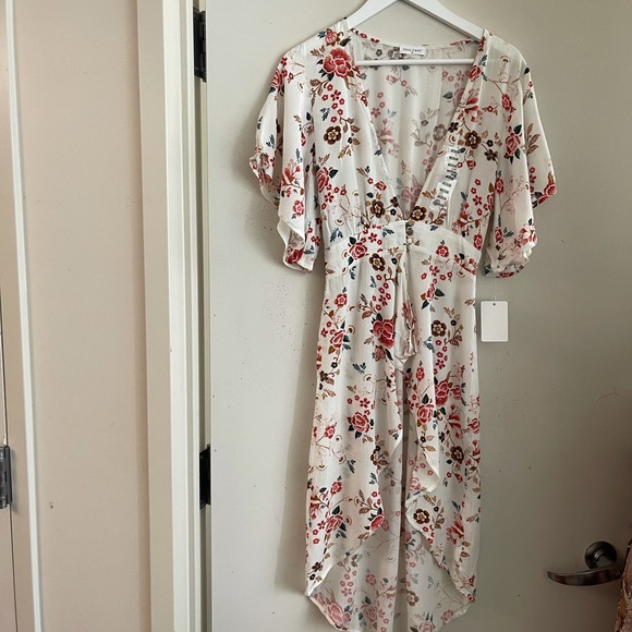 Soul Cake Ivory Floral Kimono NWT - Picture 2 of 10